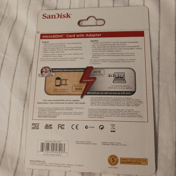 NWT!! SanDisk Memory Card 8GB - Picture 6 of 9